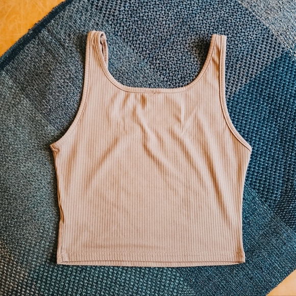 Brown Ribbed Cropped Tank (Size S) - Picture 4 of 4
